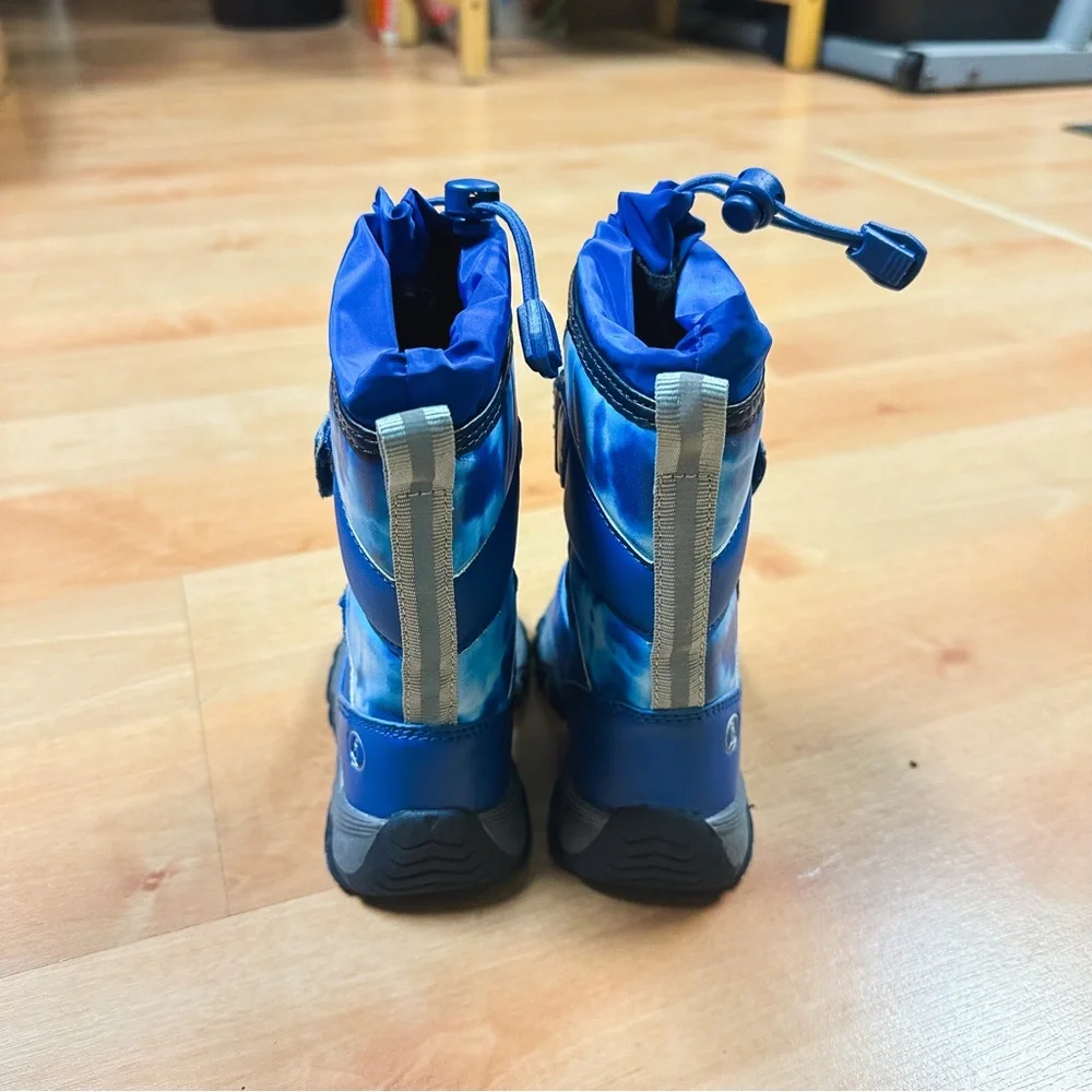 NWOT Lands End Blue Tie Dye Swirl Snow Flurry Insulated Winter Boots Size 7